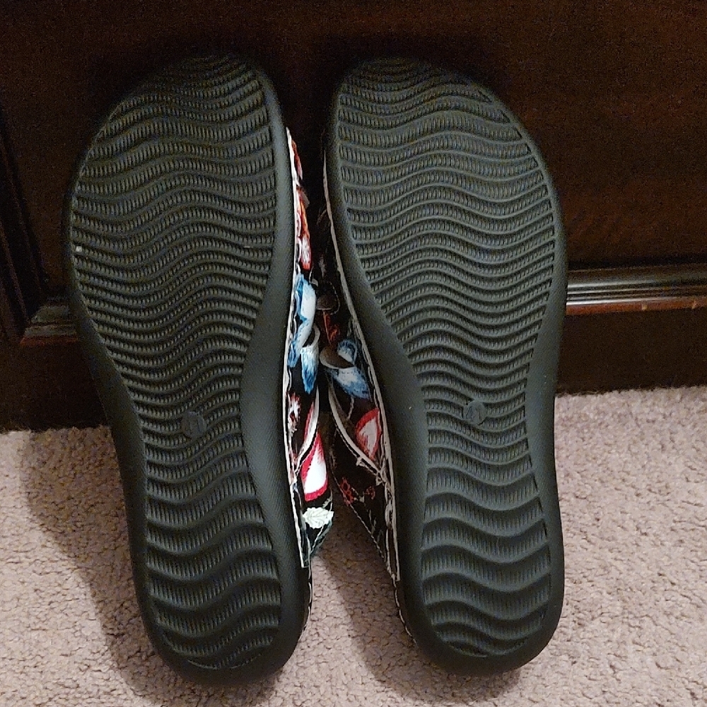 Floral Patterned Slide Sandals - Picture 5 of 5
